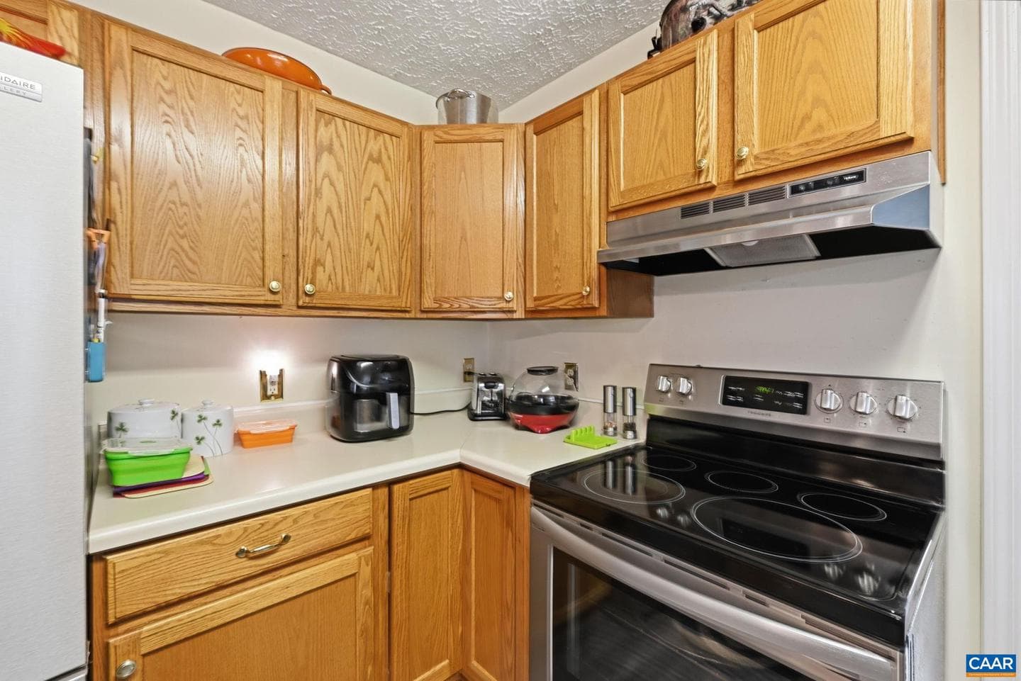9402 Cedar Hollow Rd photo 38