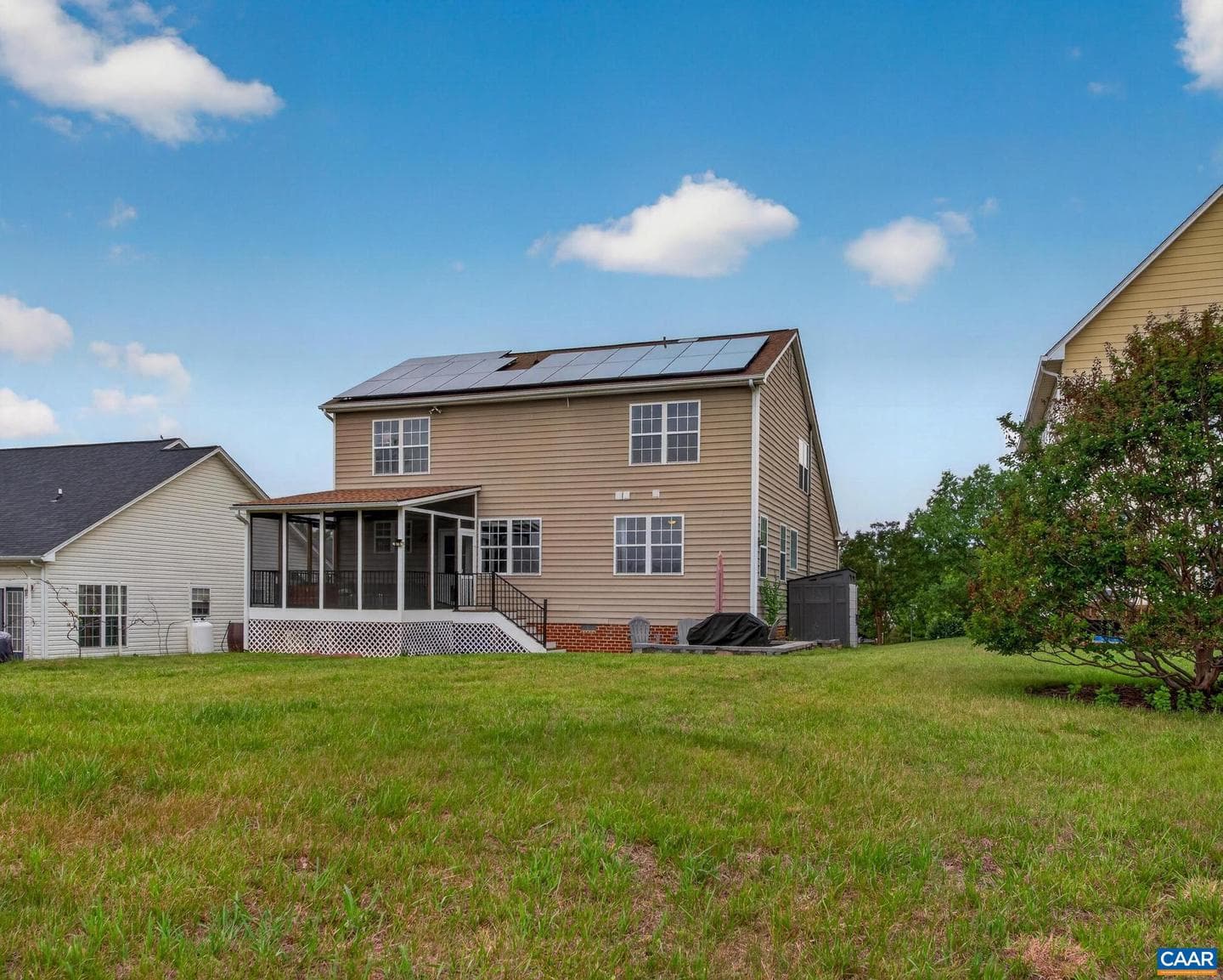 360 Bayberry Way photo 11