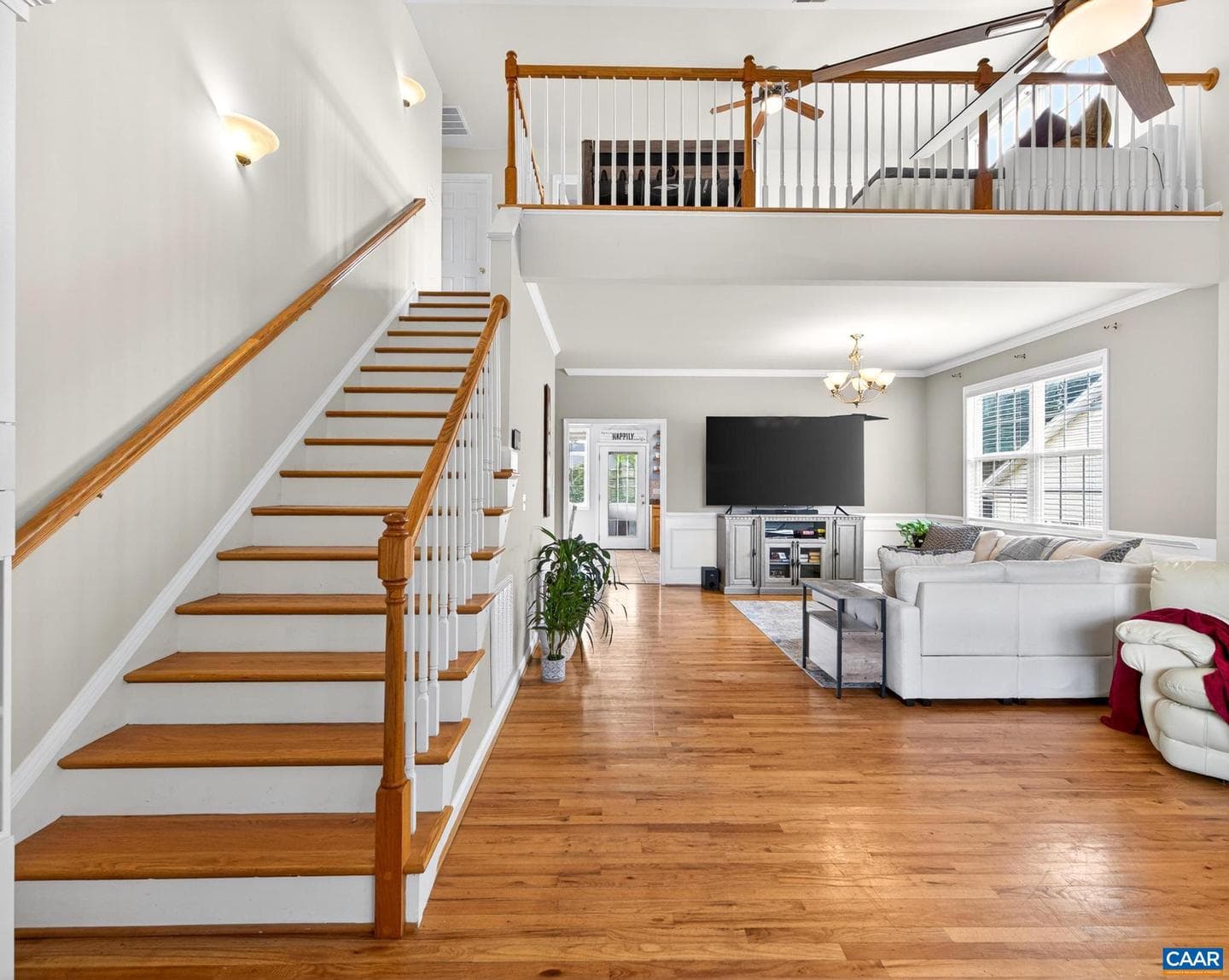 360 Bayberry Way photo 25