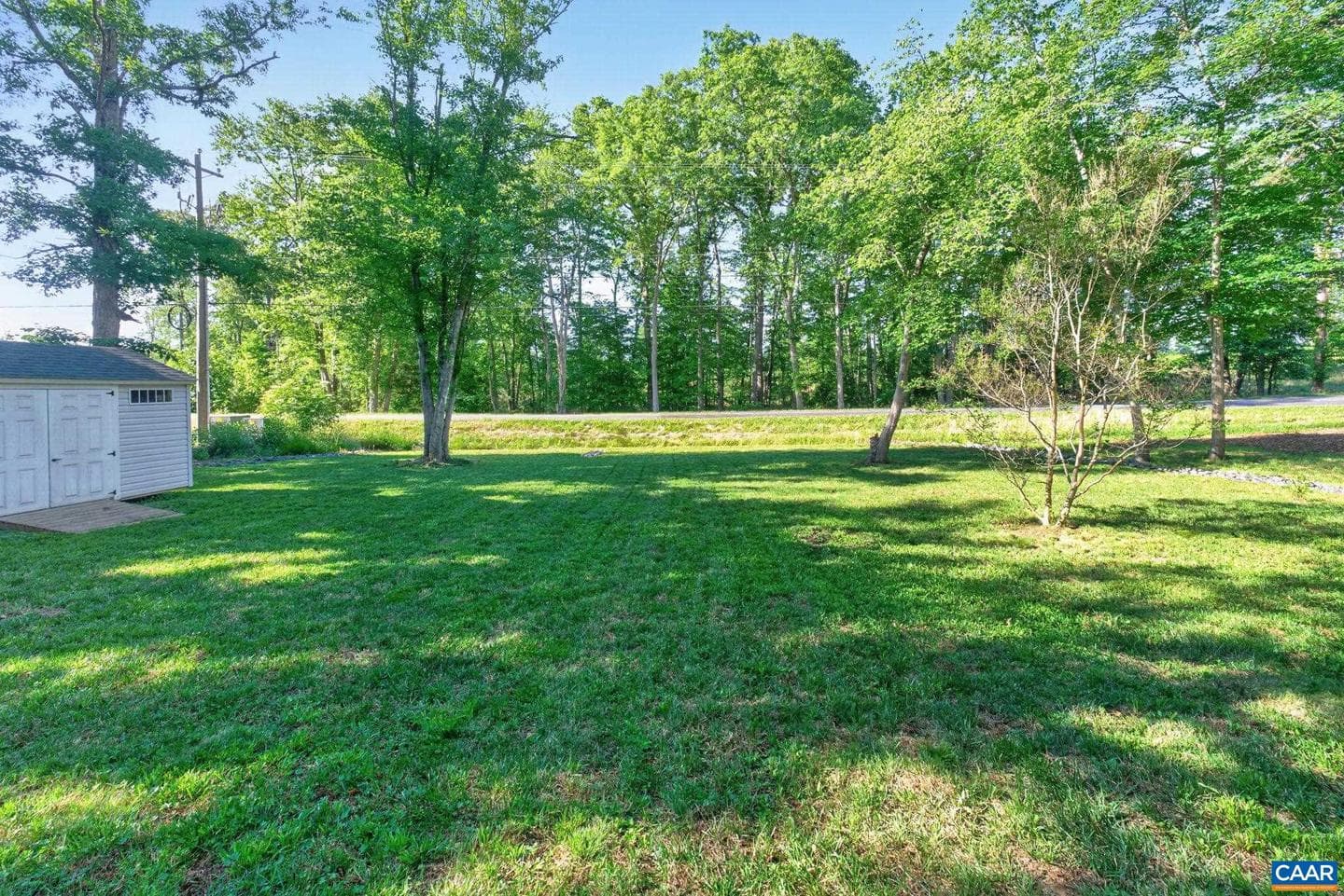 137 Jefferson Dr photo 36
