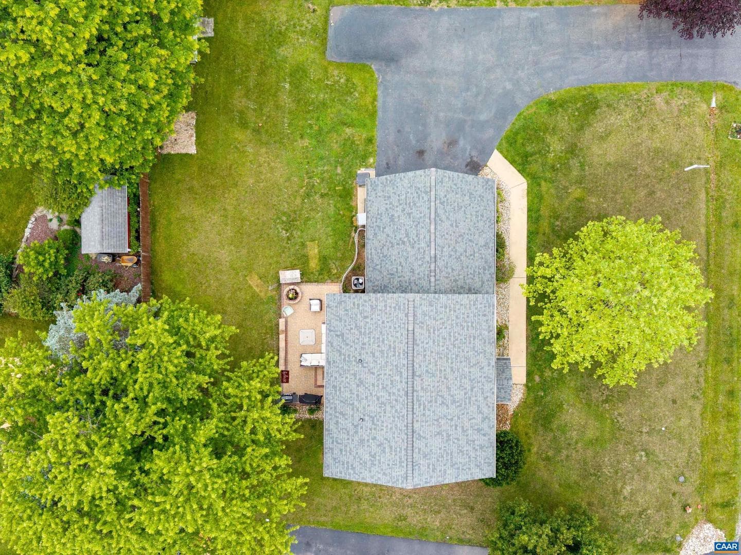 156 Pheasant Run photo 54