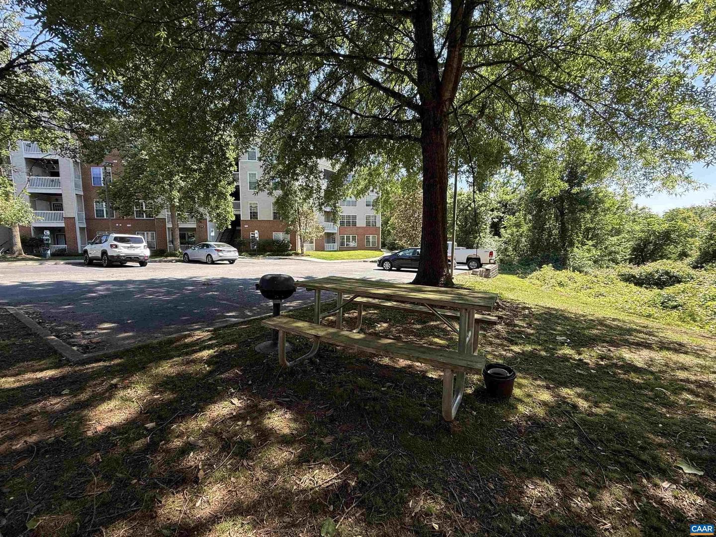 270 Riverbend Dr #1f photo 15