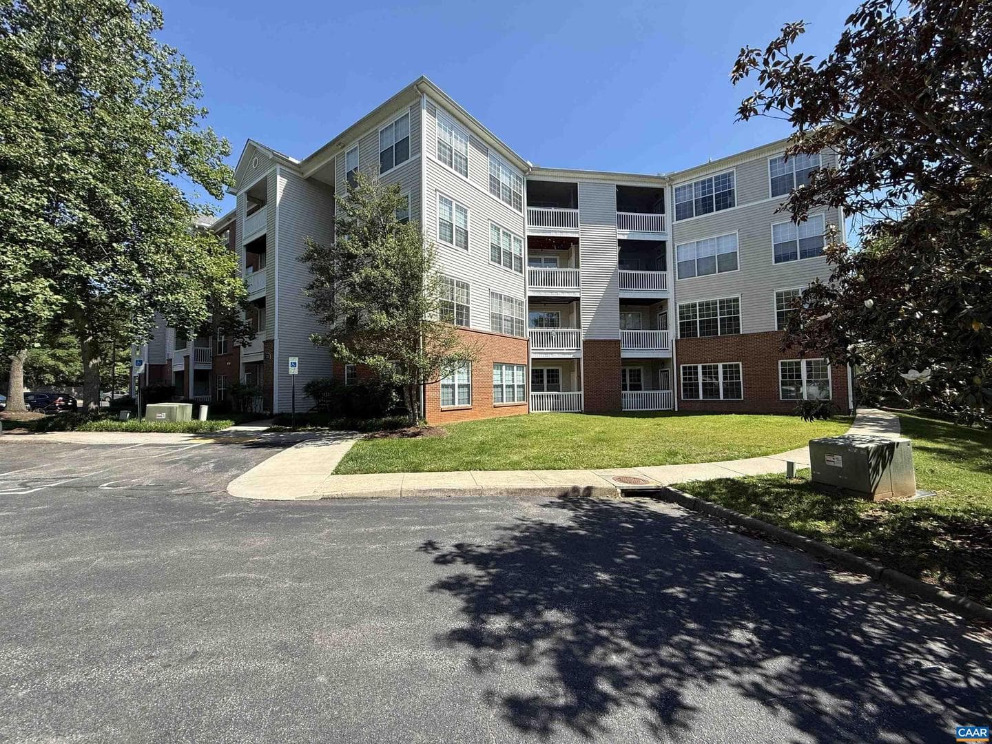 270 Riverbend Dr #1f photo 28