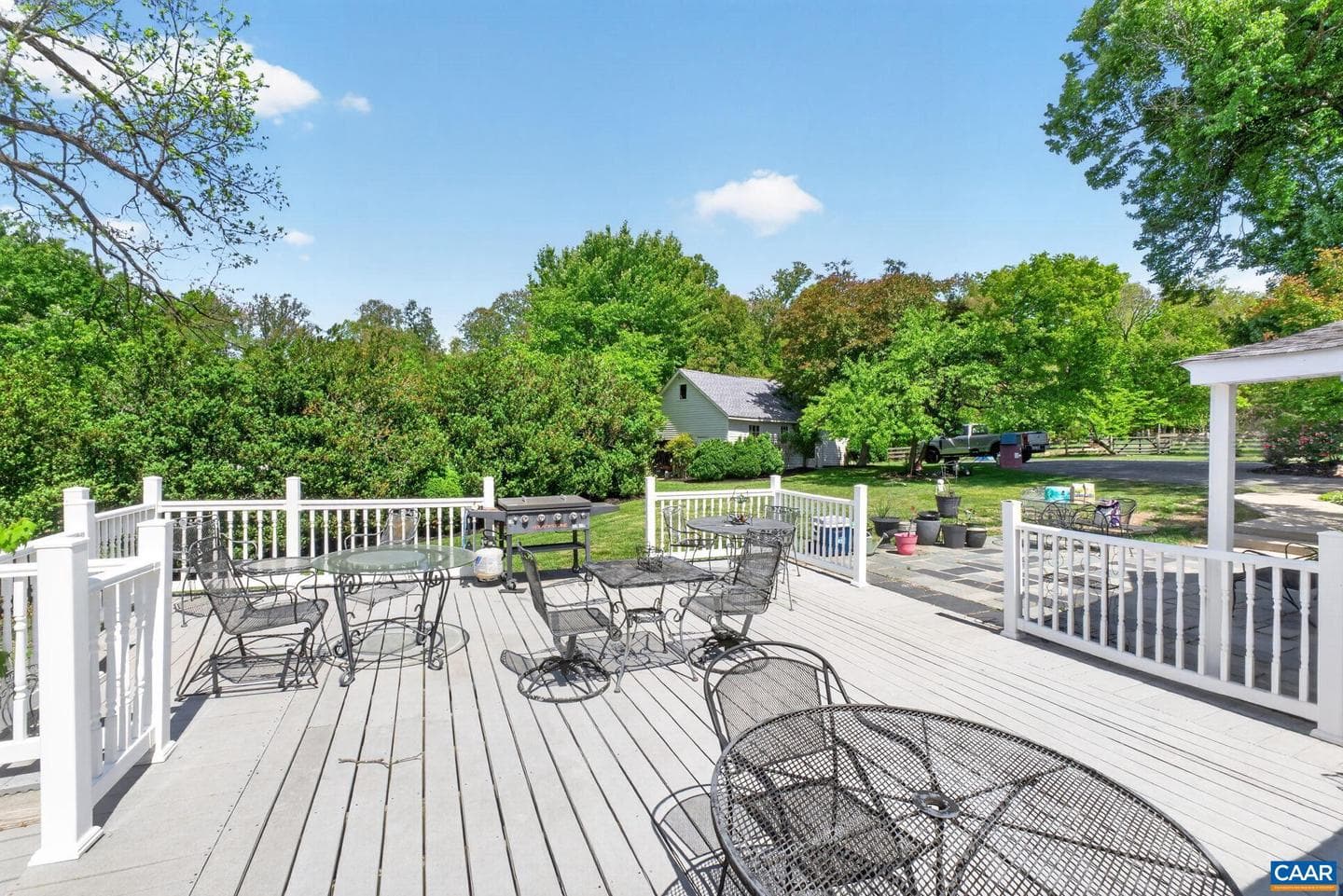 28 Ridgeway Farm Ct photo 44