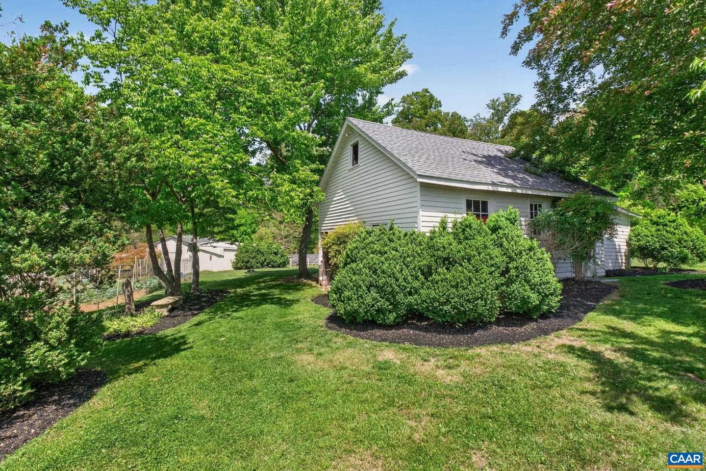 28 Ridgeway Farm Ct photo 46