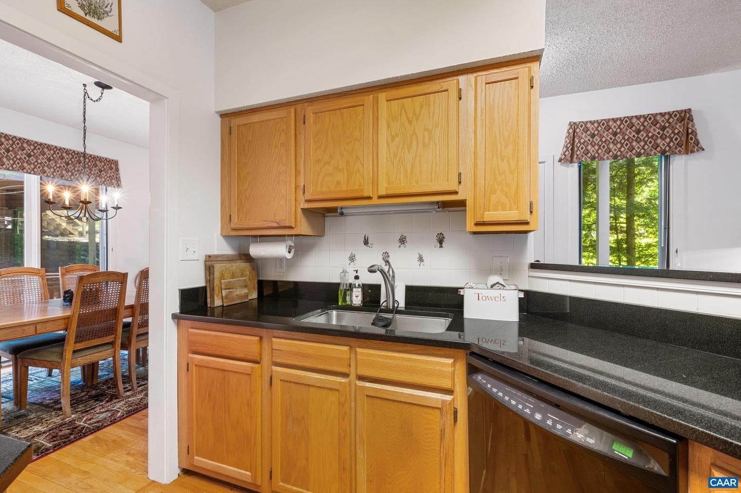 4 Trillium Ln photo 8