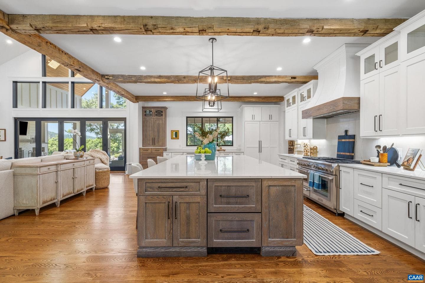 2098 Goodling Rd photo 13