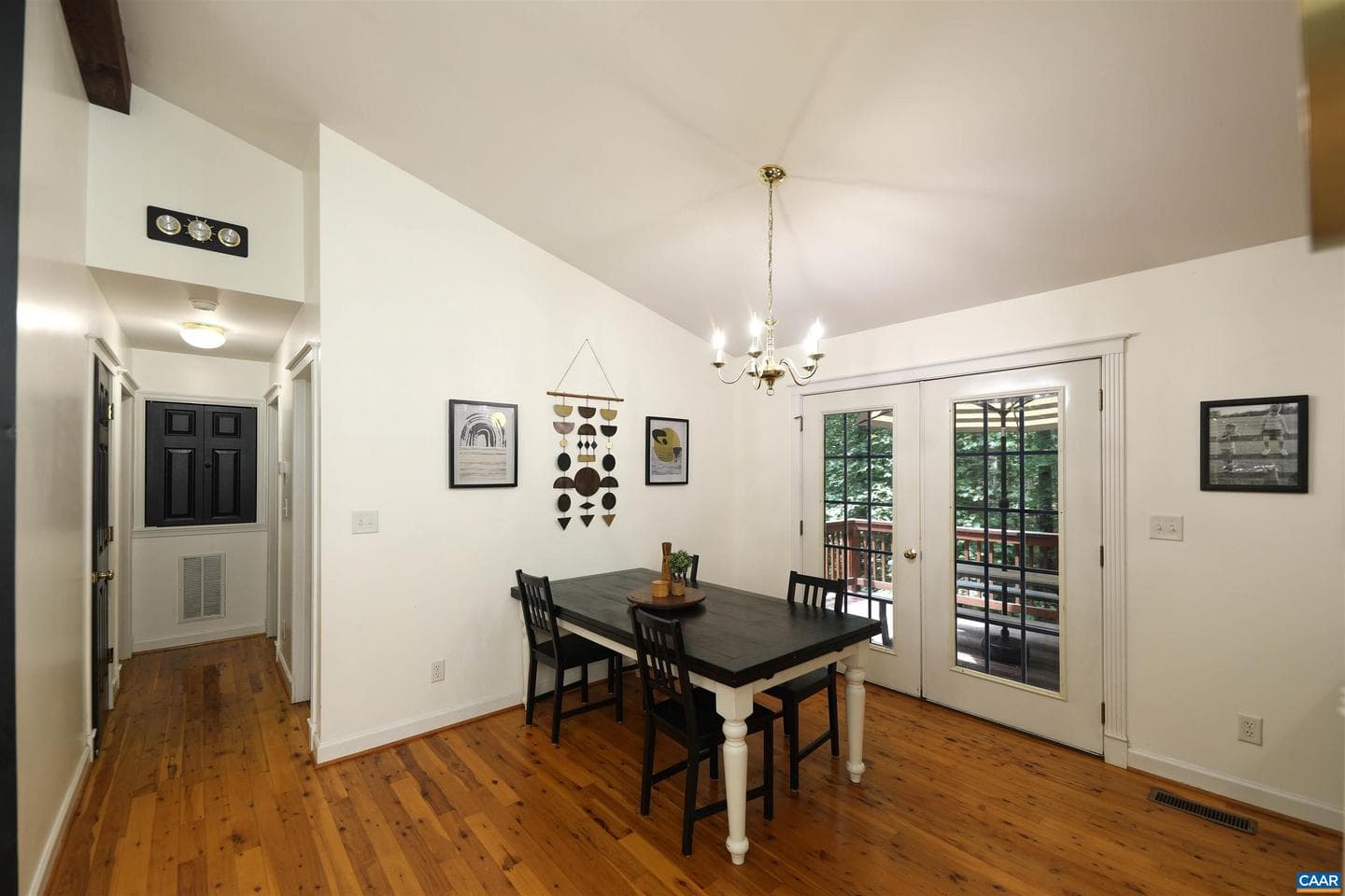 11 Shiloh Ct photo 6