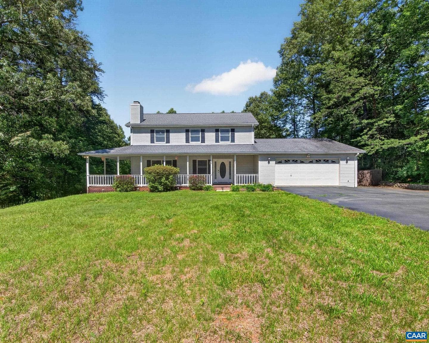 504 Deer Dr photo 3