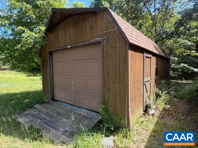 214 Quail Run Ln photo 4