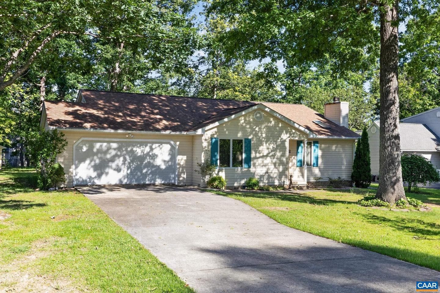 345 Cooper Dr, Stuarts Draft