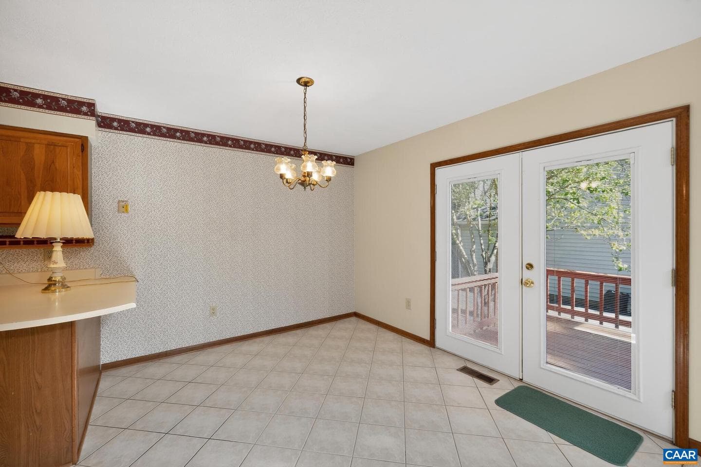 345 Cooper Dr photo 13
