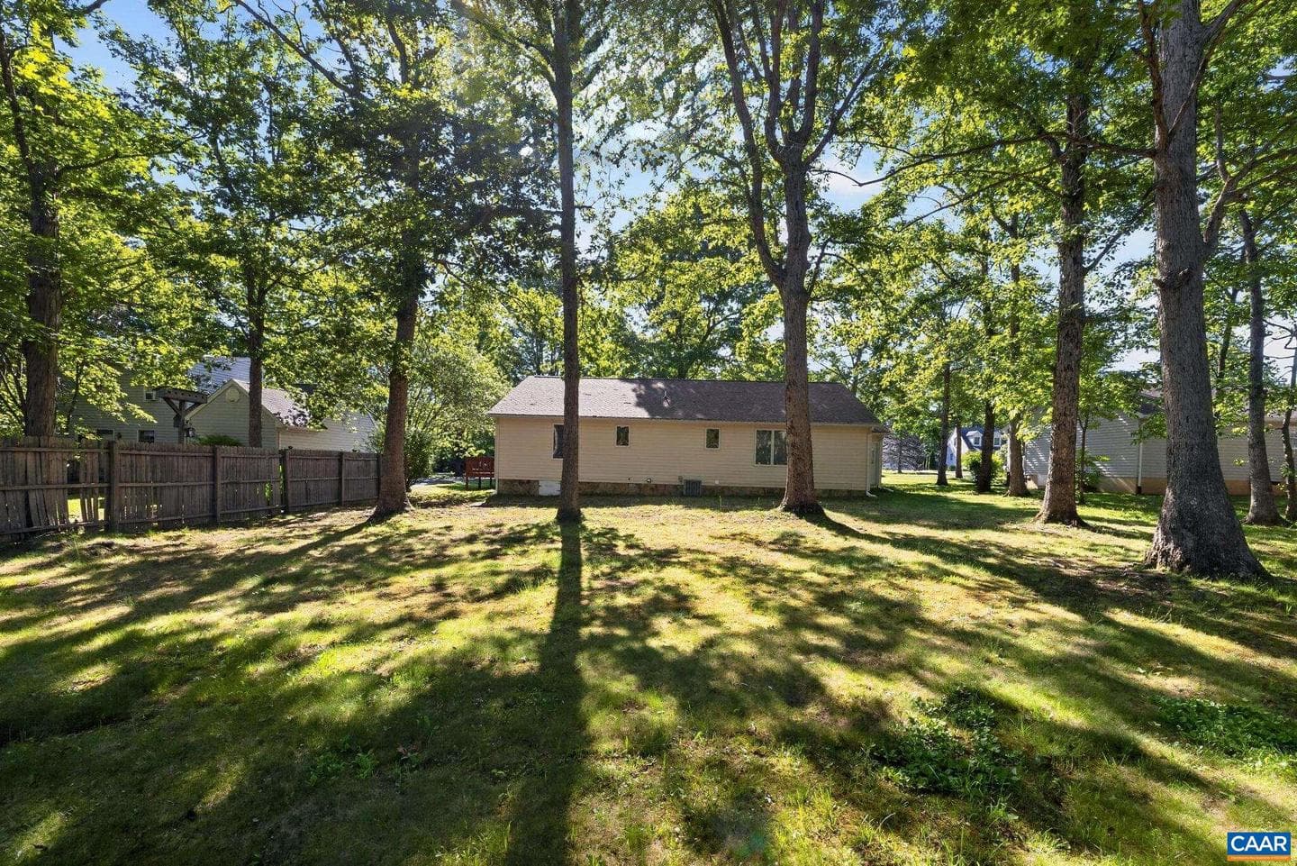 345 Cooper Dr photo 28