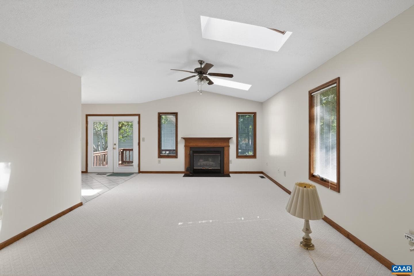 345 Cooper Dr photo 6