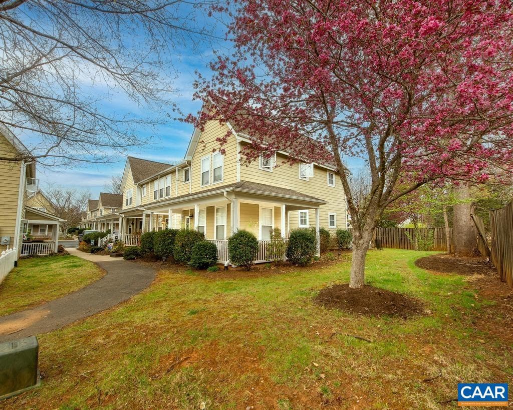 270 Remington Pl, Charlottesville