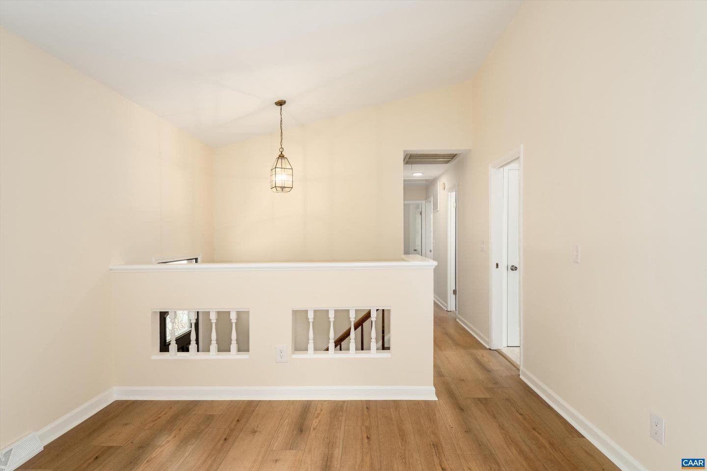 2140 Viburnum Ct photo 17