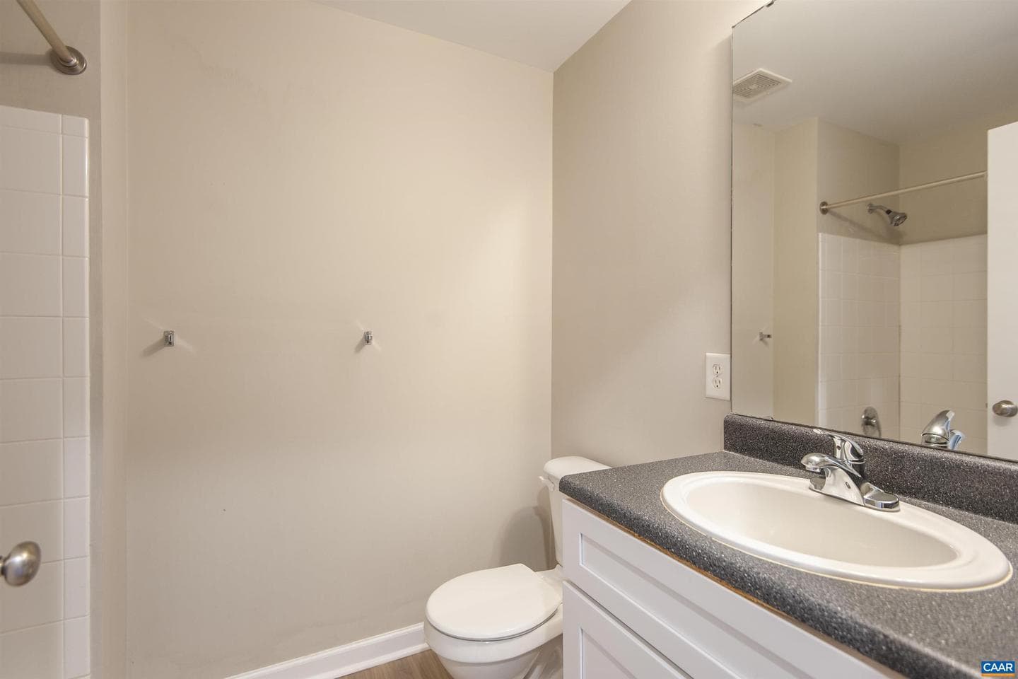 122 Yellowstone Dr #208 photo 19