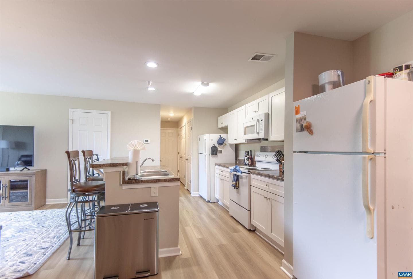 122 Yellowstone Dr #208 photo 6