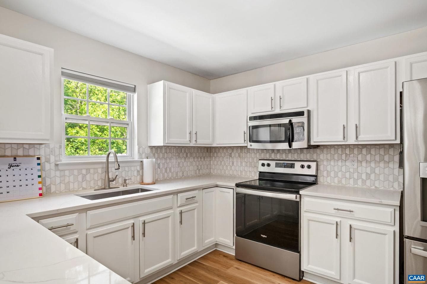 200 Apple Orchard Dr photo 10
