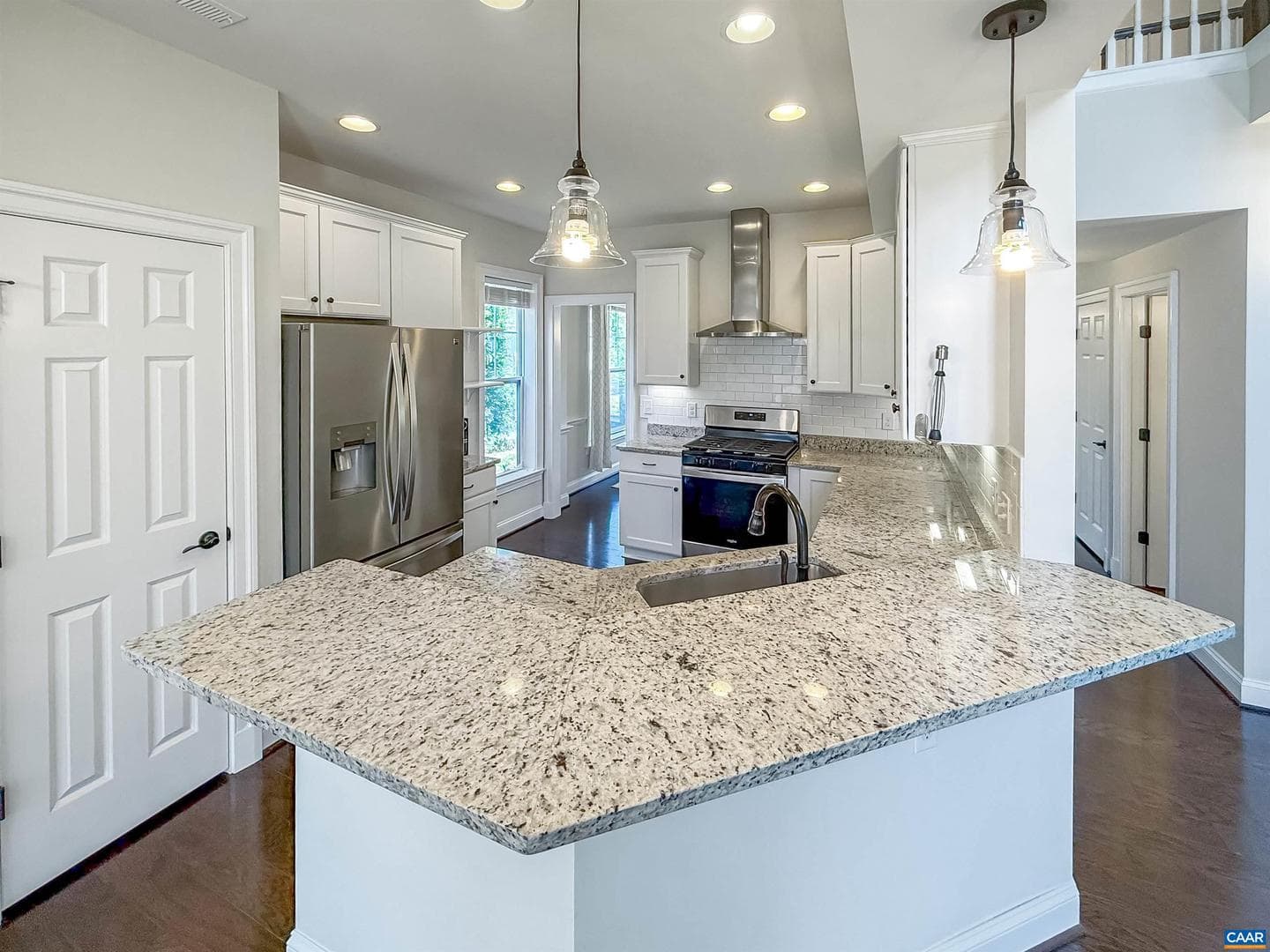 1410 Hillbrook Ct photo 9