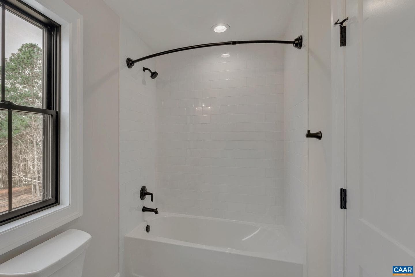 2534-4 Montgomery Ridge Rd photo 24