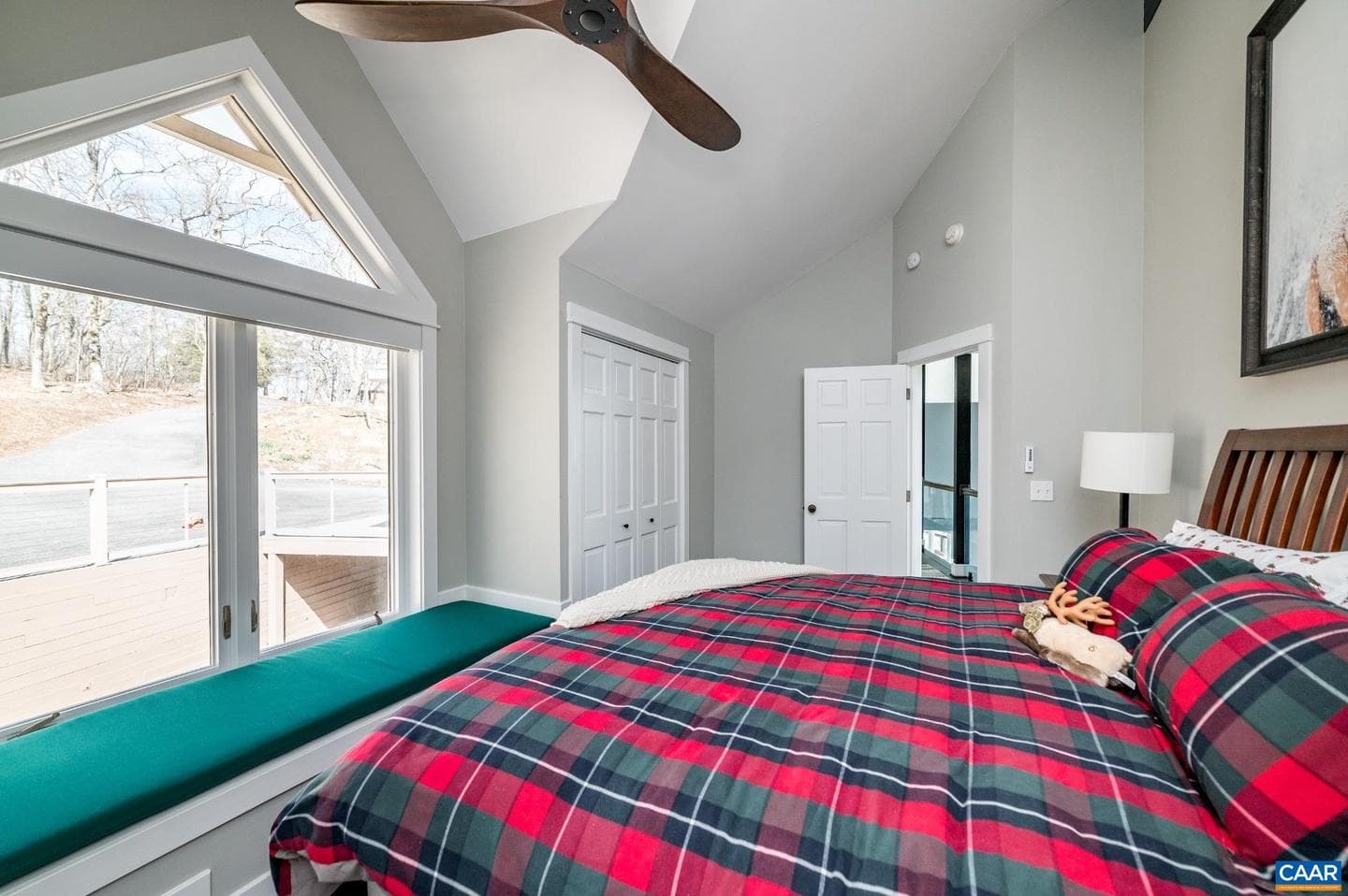 20 Knob Hill Pl photo 14