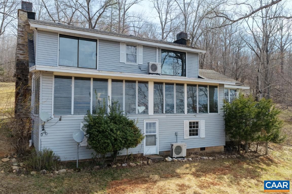 426 Burgess Rd photo 10