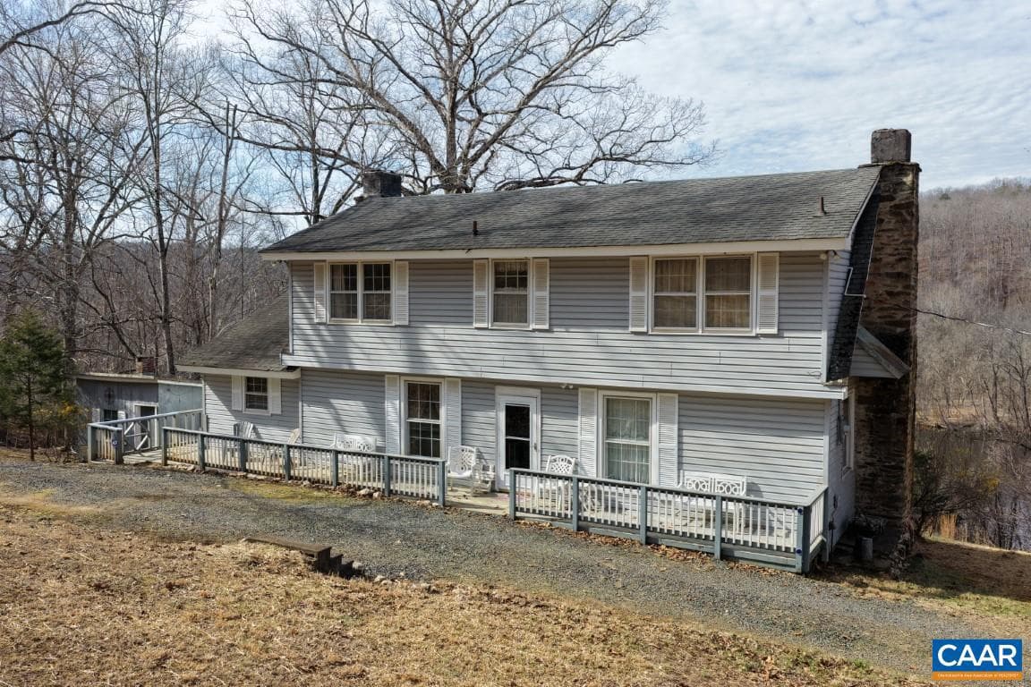 426 Burgess Rd photo 12