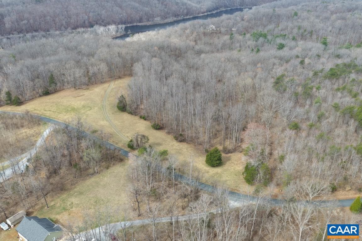 426 Burgess Rd photo 14