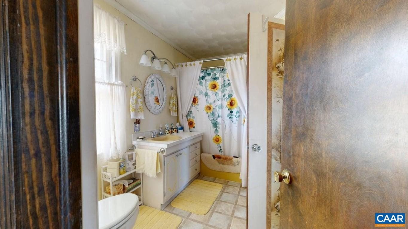 426 Burgess Rd photo 39