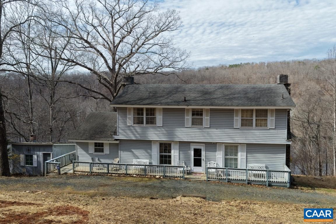 426 Burgess Rd photo 5