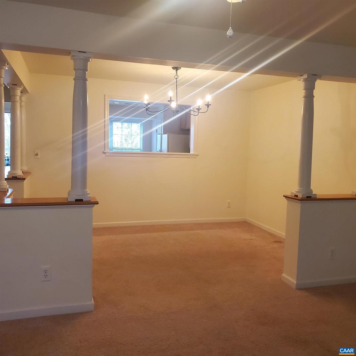 1408 Glenside Green photo 10