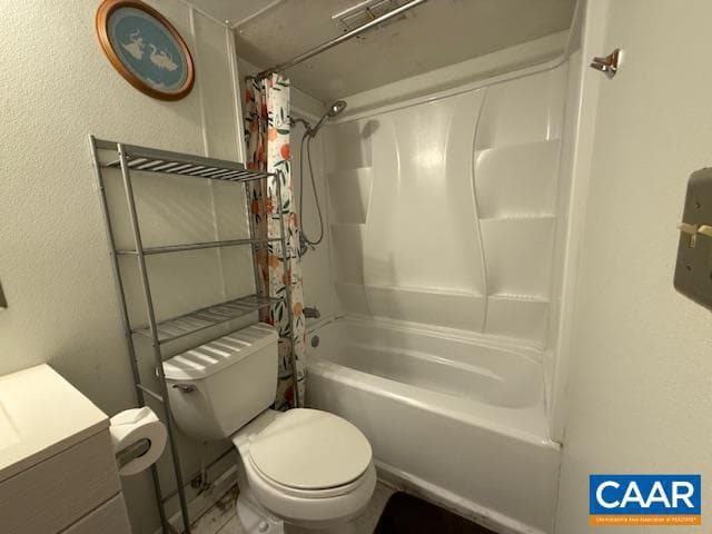 665 Gloria Pl photo 21