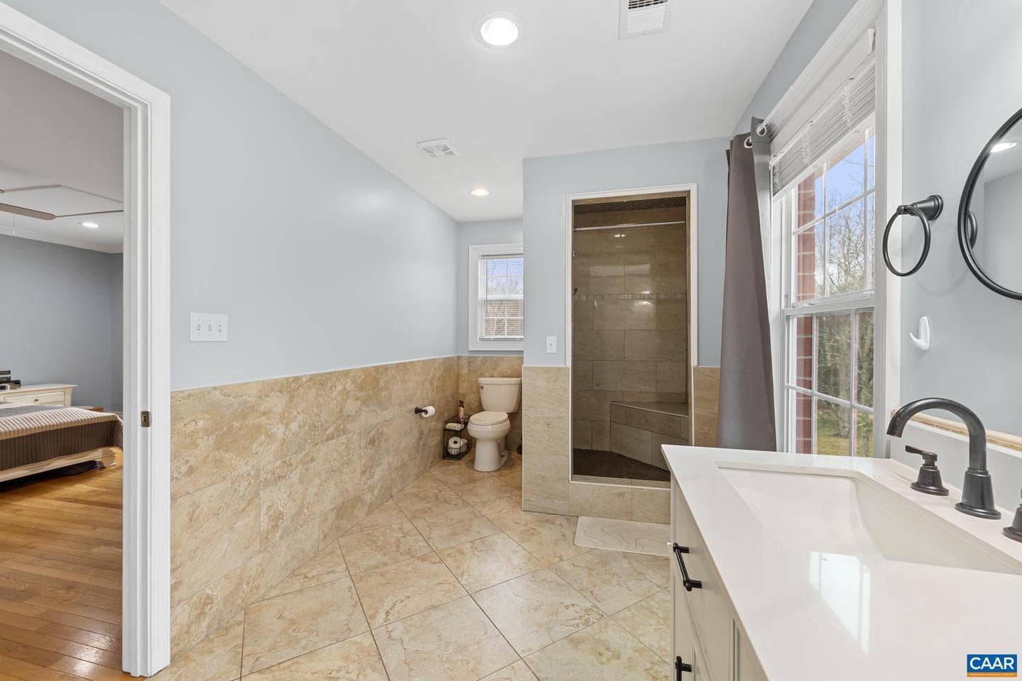 15760 Fox Chase Ln photo 33