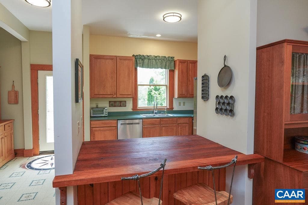 5362 Break Heart Rd photo 17