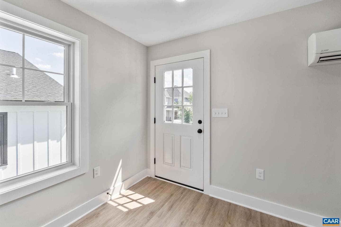 1603 Griffen Grove photo 52