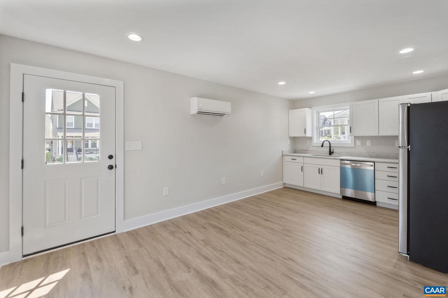 1603 Griffen Grove photo 53