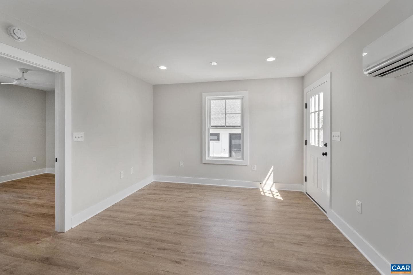 1603 Griffen Grove photo 56