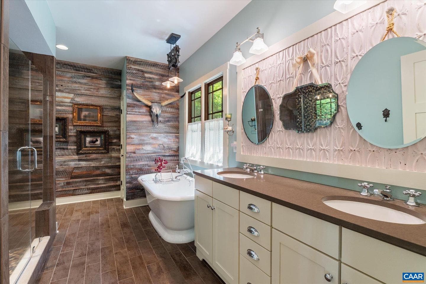895 Langdon Woods Dr photo 33