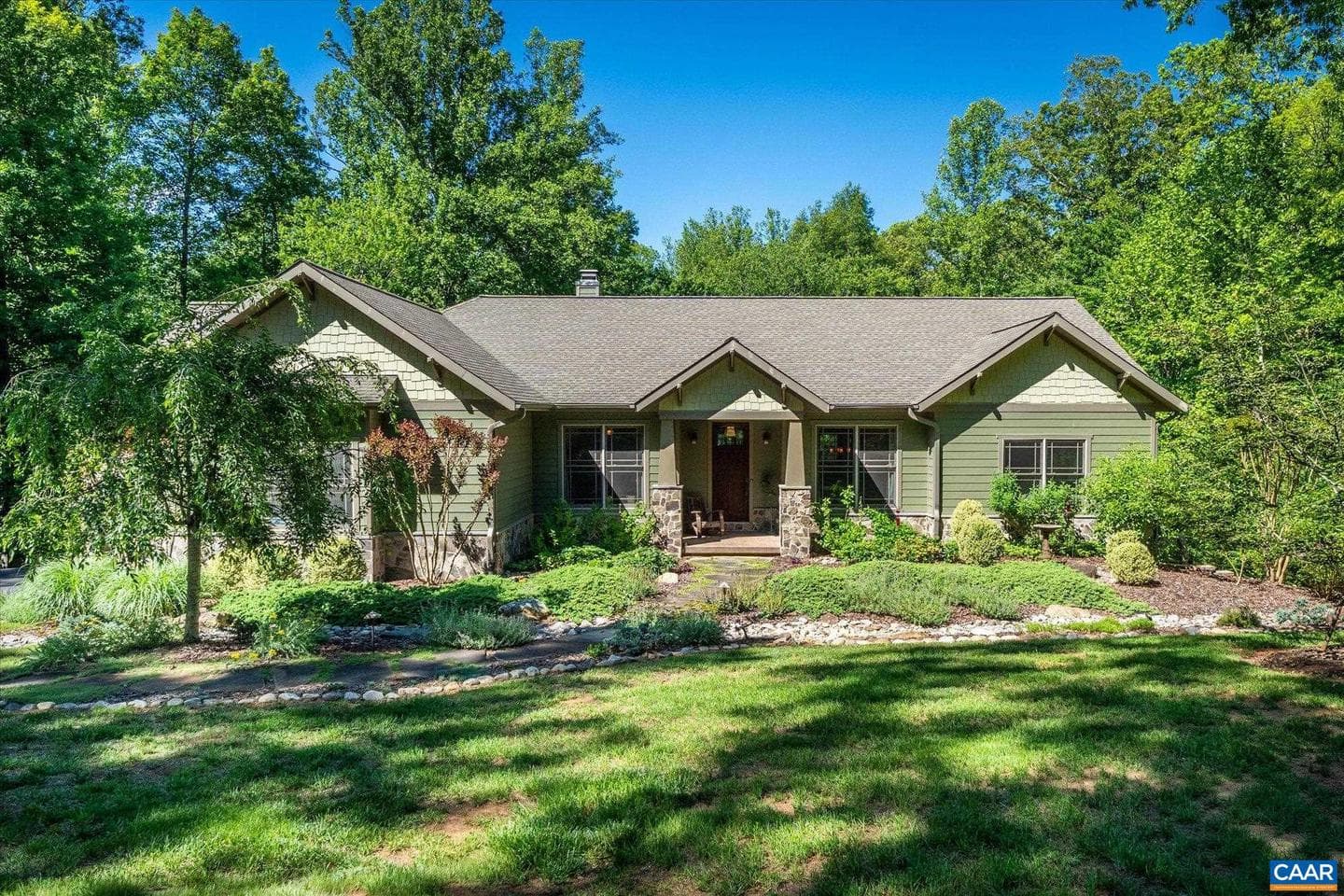 895 Langdon Woods Dr photo 4