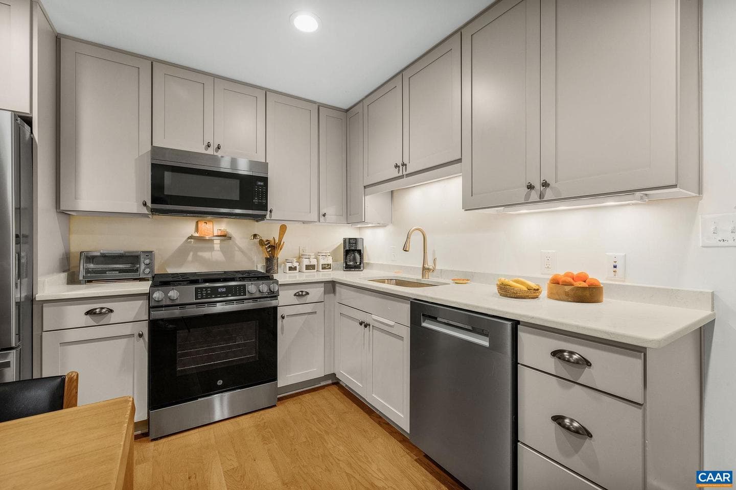 1425 Trailside Ct #304 photo 8