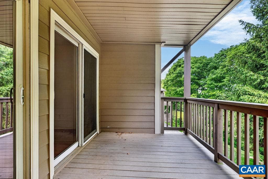 2074 Stone Ridge Condos photo 31