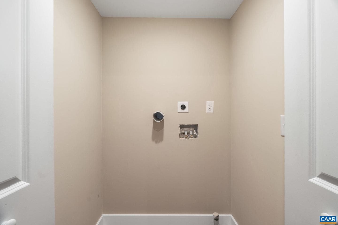 1004 Cottonwood Rd photo 54
