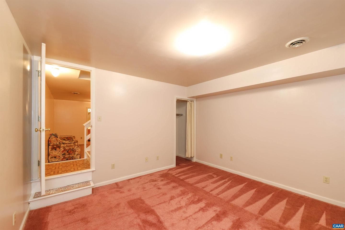 26 West Lake Forest Dr photo 21