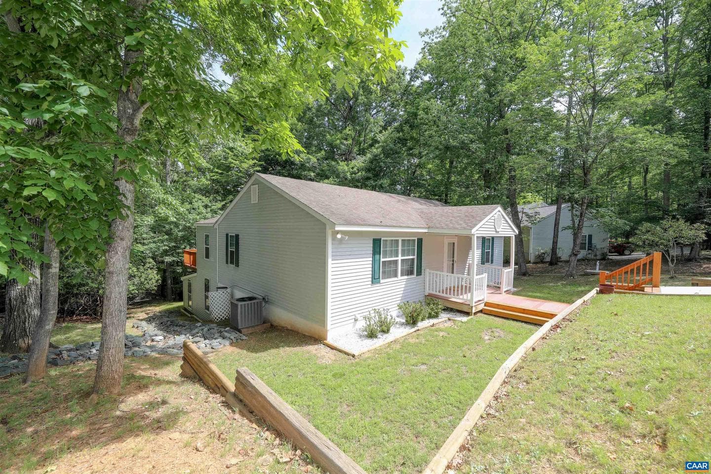 26 West Lake Forest Dr photo 29