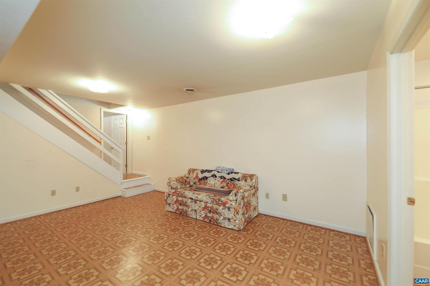 26 West Lake Forest Dr photo 30