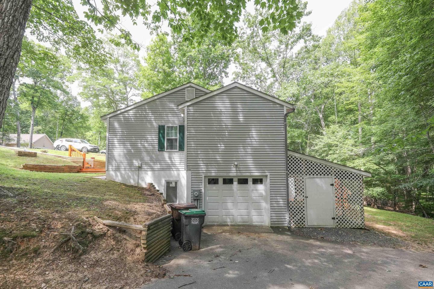 26 West Lake Forest Dr photo 31