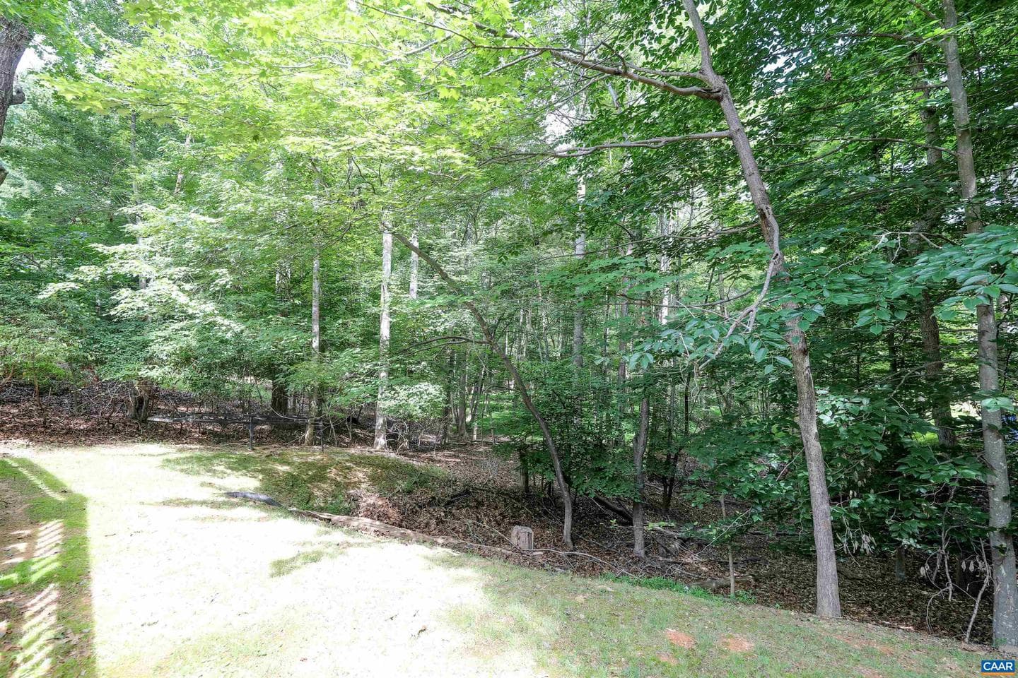 26 West Lake Forest Dr photo 48