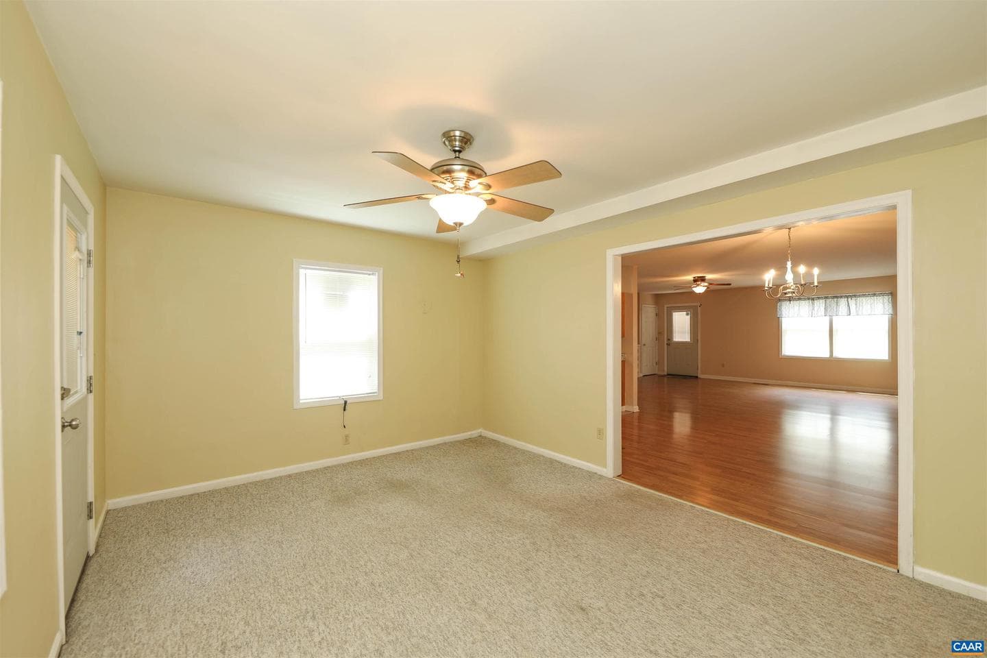 26 West Lake Forest Dr photo 5