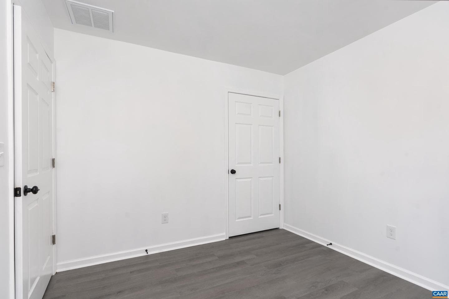 357 Montreal Ln photo 17